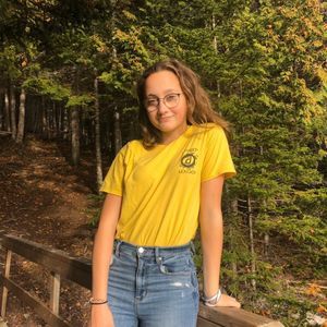 Meet your Posher, Angélique